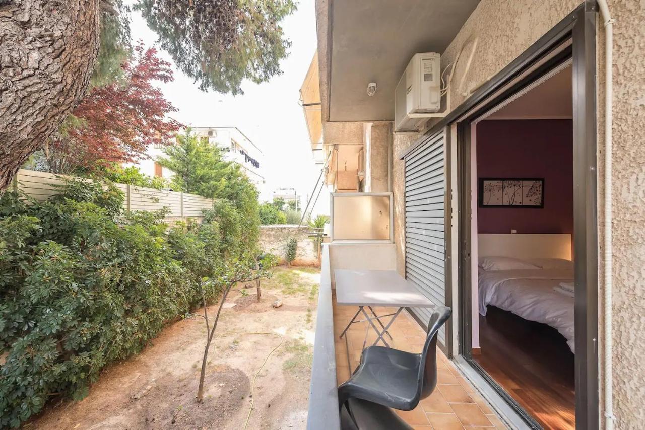 Glyfada Glass-Walled Designed Apt Athen Exterior foto