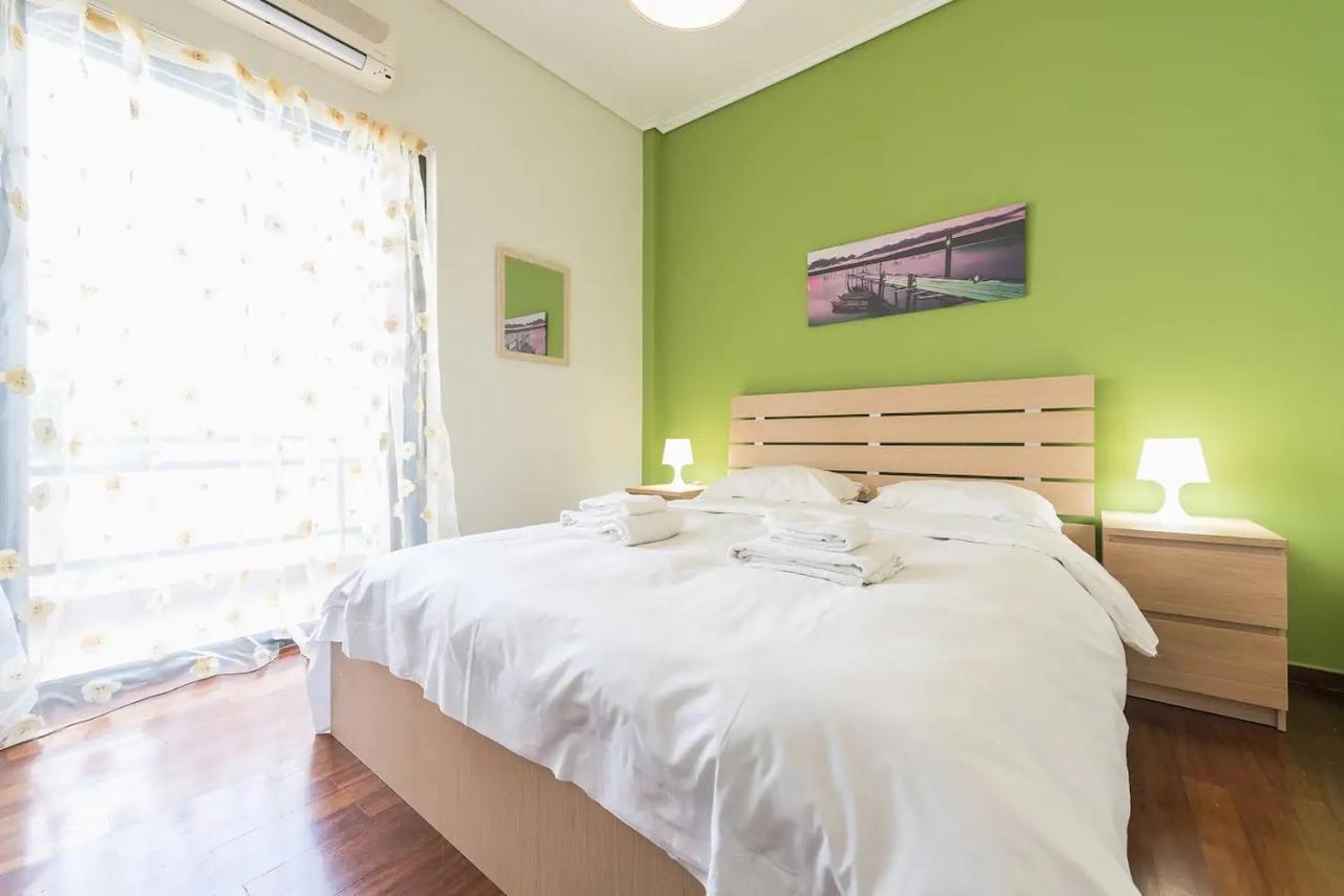 Glyfada Glass-Walled Designed Apt Athen Exterior foto